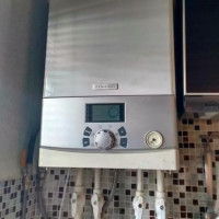 Σφάλμα E4 σε λέβητα αερίου: αποκρυπτογράφηση του κωδικού E04 + βήματα για την επίλυση του προβλήματος