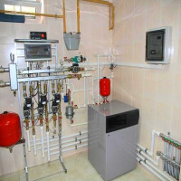 Ano ang gagawin kung ang gas boiler ay sumabog sa hangin: sanhi ng pagpapalambing sa boiler at mga pamamaraan para sa paglutas ng problema