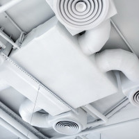 Mga plastik na duct para sa bentilasyon: mga varieties, mga rekomendasyon para sa pagpili + mga patakaran sa pag-aayos ng daluyan ng bentilasyon