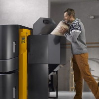 Pellet boiler na nagbubuklod: mga diagram, mga pag-install at mga patakaran ng koneksyon para sa pellet boiler