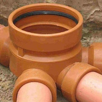 Paip pembetung PVC dan HDPE untuk kumbahan luar: jenis, ciri, kelebihan dan kekurangan