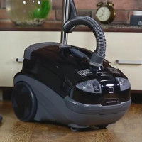 نظرة عامة على مكنسة Thomas Twin TT Orca: المنظف العالمي