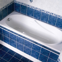 Paano gumawa ng isang screen para sa isang bathtub mula sa isang tile: mga pamamaraan ng pag-aayos sa sarili