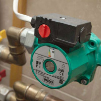 Mga diagram ng koneksyon ng pump ng pag-init: mga pagpipilian sa pag-install at sunud-sunod na pagtuturo
