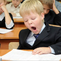 Verificando a ventilação na escola: normas e procedimentos para verificar a eficácia das trocas aéreas