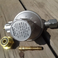 Bakit naghuhumindig ang gas cylinder gearbox: kung ano ang gagawin kung maingay ang regulasyon ng gas presyon