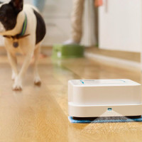 Přehled robotického vysavače Irobot Braava Jet 240: miniaturní, ale vysoce výkonný leštič
