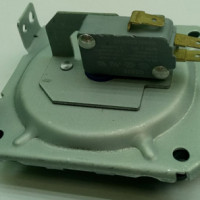 Pressure switch para sa isang boiler ng gas: aparato, isang pangkalahatang-ideya ng mga sikat na pagkakamali at ang kanilang pag-aayos