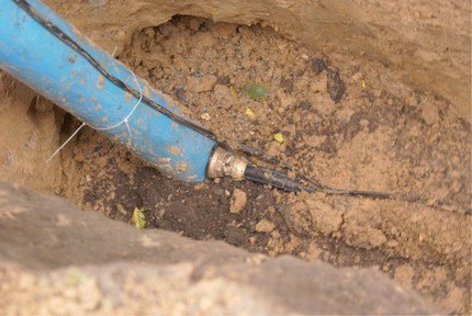 การติดตั้งอะแดปเตอร์ downhole บนปลอกโพลีเมอร์ การติดตั้งอะแดปเตอร์บนท่อ PVC