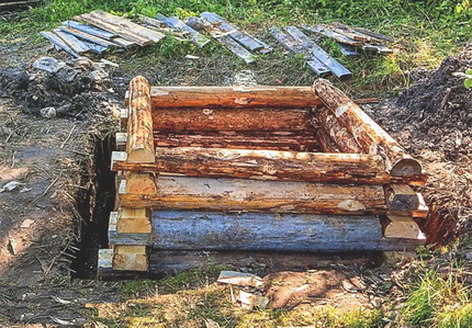 Réparation de la partie aérienne du puits en bois Bien réparer