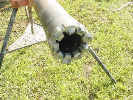 Tool for rotary water well drilling Rotary drilling