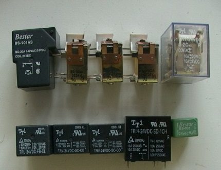 Device for gas leakage sensors Electromagnetic relay