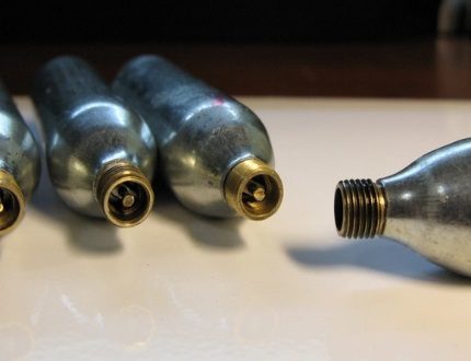 Compact carbon cans Carbon can