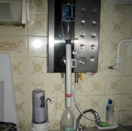 Home-made filter for cleaning water in the kitchen Home-made filter for cleaning water in the kitchen