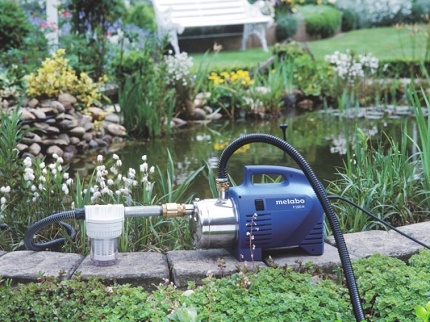 How to extend pump life for a fountain or waterfall What is a surface pump for fountains