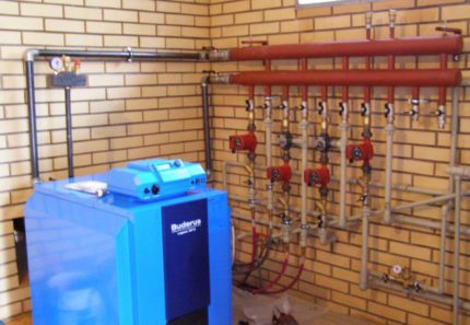 Tying solid fuel boiler heating polypropylene Solid fuel boiler