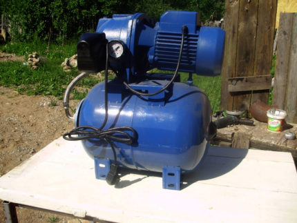 Paano ikonekta ang isang pump ng ibabaw sa isang sistema ng tubig Istasyon ng bomba