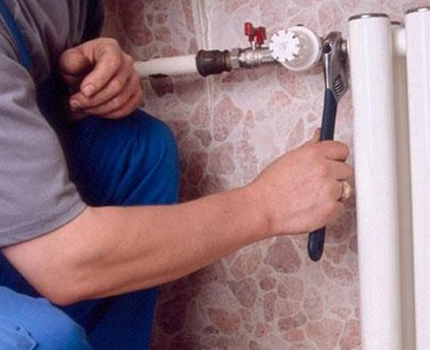 Paano ikonekta ang iyong baterya sa pag-init sa iyong sarili Pag-install ng DIY
