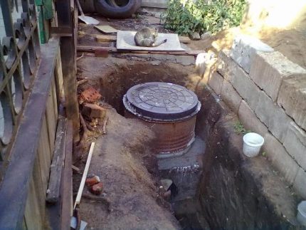 Kanalizasyon kuyuları farklı malzemelerden yapılabilir