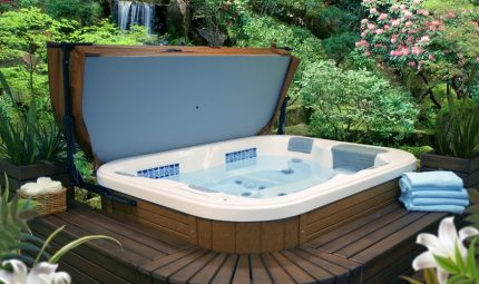 Baignoire d'hydromassage d'extérieur Baignoire d'hydromassage d'extérieur
