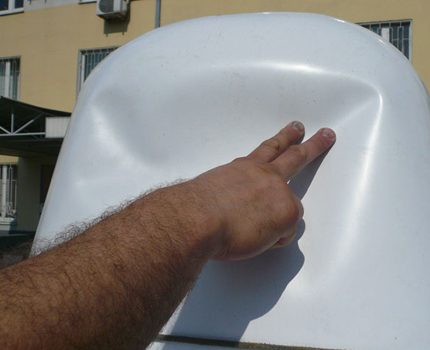 Hoe een acrylvoering in een bad te kiezen Slechte acrylvoering