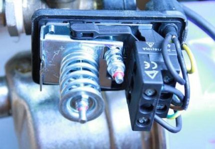 Lumipat ang presyon ng pump station Ang aparato ng switchure ng presyon
