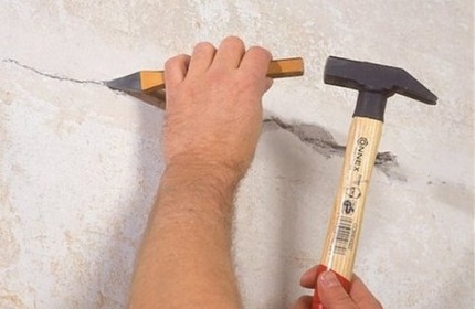 How to install a mortise socket on the ceiling Cutting down part of the floor