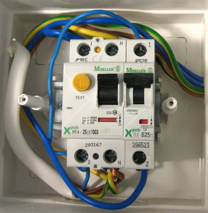 RCD in front of the outlet for a washing machine in the bathroom Design RCD