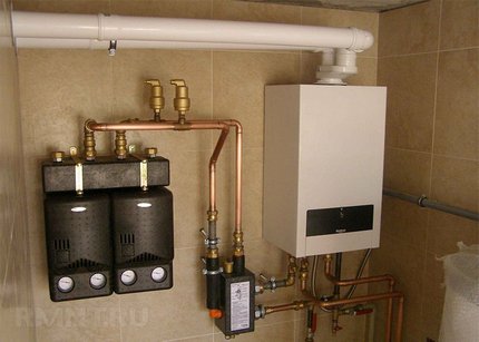 Dandang pemanasan dalam sistem pemanasan air Dandang pemanasan