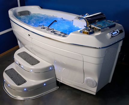Bakit pumili ng isang whirlpool bath Tron Hot Tub