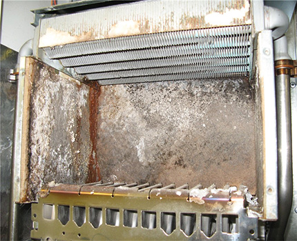 Exchanger ng init ng natural na sirkulasyon ng boiler ng tubig Ang heat exchanger bocor dahil sa kumukulo ng system