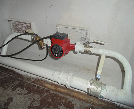 The nuances of the furnace heating system with a water network Installing the pump on the bypass