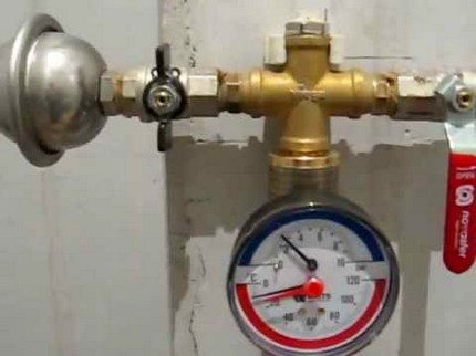 Paano maiiwasan ang martilyo ng tubig sa mga sistema ng pag-init at supply ng tubig Mga mekanismo ng proteksyon ng awtonomikong sistema