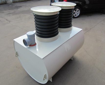 Septic tank DKS for small summer cottages Mini equipment for drains