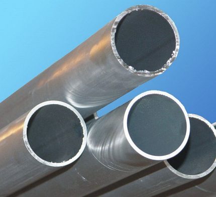 Tuyaux pour l'appareil de chauffage à vapeur dans le pays Tubes en acier inoxydable