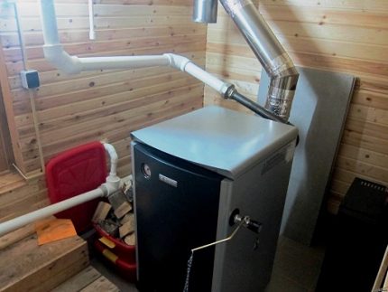 Chaudière d'un système de chauffage à vapeur dans une maison privée Chaudière vapeur