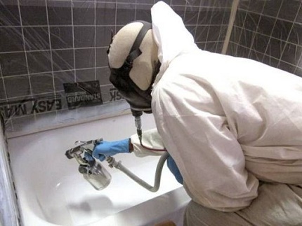 Paano mag-spray ng pintura ng isang lumang paliguan na cast-iron