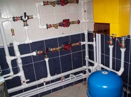 Paano gumawa ng pipe ng tubig mula sa polypropylene gamit ang iyong sariling mga kamay Ang paggamit ng polypropylene sa pagtatayo ng isang water pipe do-it-yourself