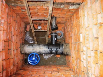 Come realizzare ed equipaggiare un inserto nella rete idrica centrale Posizionamento del nodo di inserimento