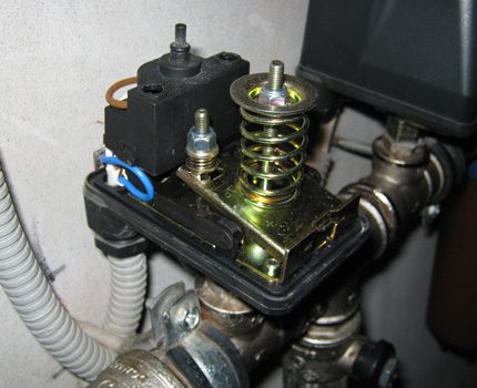 Pressostat pour système d'eau Le relais fait du bon travail