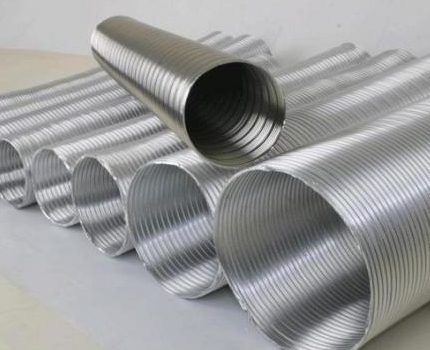 Paano pumili ng isang corrugation para sa pagtatayo ng bentilasyon Flexible pipe para sa bentilasyon