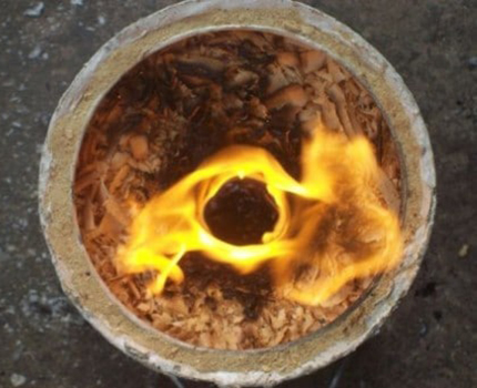 How to make a simple stove do-it-yourself stove Sawdust furnace