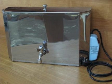 Como escolher um aquecedor elétrico de água Aquecedor de água elétrico para uma residência de verão