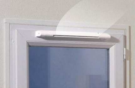 Supply window ventilation device for plastic windows Air through valve