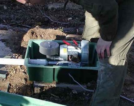 Fast septic tank oxygen supply system Compressor mounting