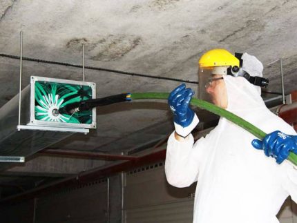 Professional cleaning of ventilation in a multi-storey building Professional ventilation cleaning