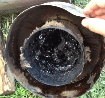 Solid fuel pyrolysis boiler clogging Tar sa isang boiler ng pyrolysis