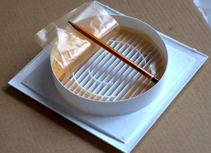Comment fabriquer vous-même un clapet anti-retour pour la ventilation et l'épuisement Clapet anti-retour à membrane fait maison