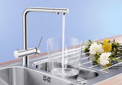Qual misturador é melhor mudar a versão desatualizada na cozinha Misturador para lavatório duplo