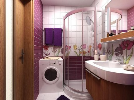 Ang shower cabin na may tray sa interior Ang shower cabin na may tray sa interior